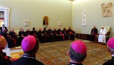 Pope promotes abstinence to fight AIDS