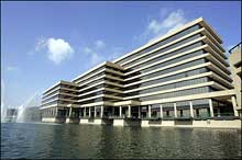 Unocal to vote on CNOOC takeover bid Aug.10