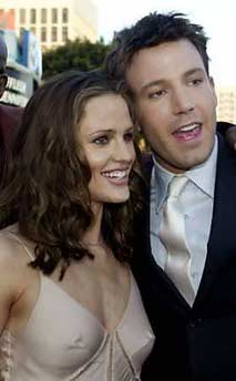 Ben Affleck, Jennifer Garner get married, expecting baby