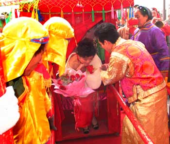 Mass weddings on New Year's Day