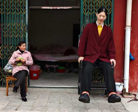 Tallest woman in Asia