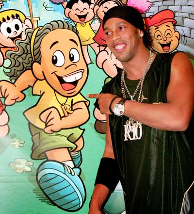 Ronaldinho Gaucho launches his comic magazine