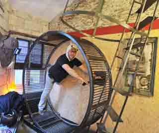 French hamster hotel<BR>法國酒店推'倉鼠小屋'