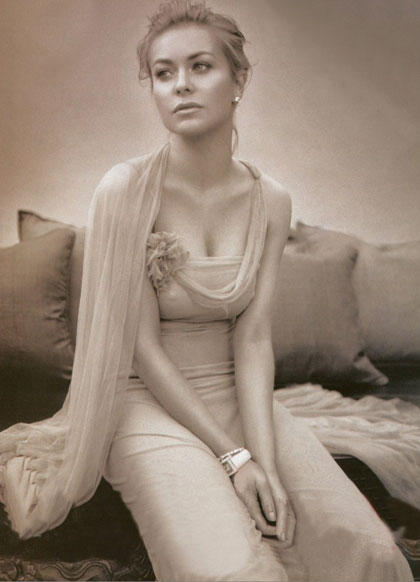 Carmen Electra photo album