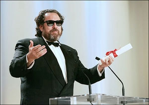 US artist Schnabel wins Cannes directing prize