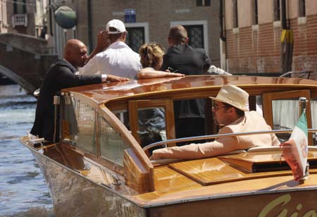 Pitt, kids seen in Venice