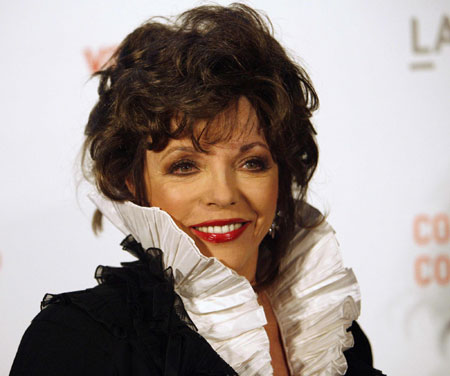 Anne Hathaway, Paltrow attend premiere of film 