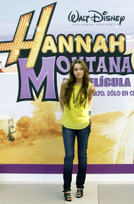 Miley Cyrus promotes her film 