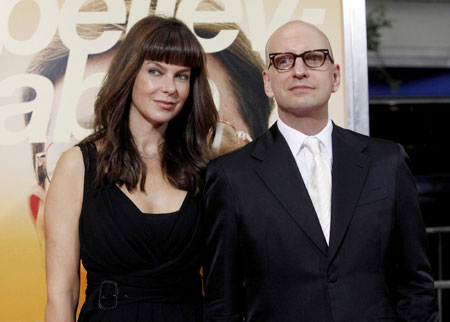 Actor Matt Damon arrives at the premiere of 