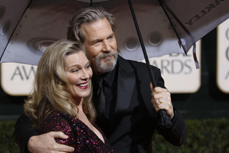 Jeff Bridges and wife Susan arrive at the 67th annual Golden Globe Awards