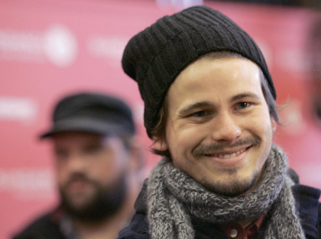 Cast member arrive for premiere of film 