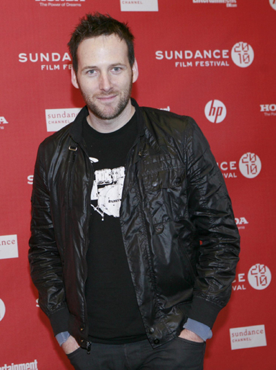 Cast member arrive for premiere of film 