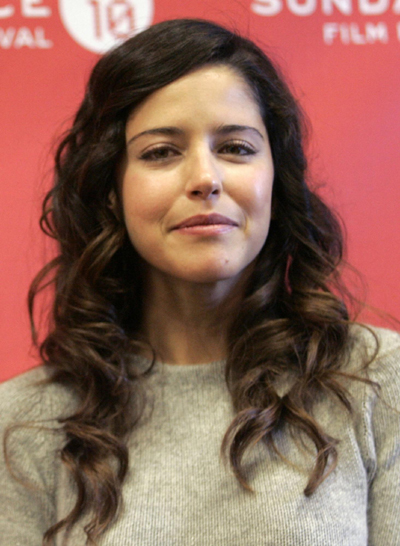 Cast member arrive for premiere of film 