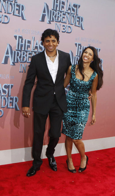 Cast members at premiere of film 