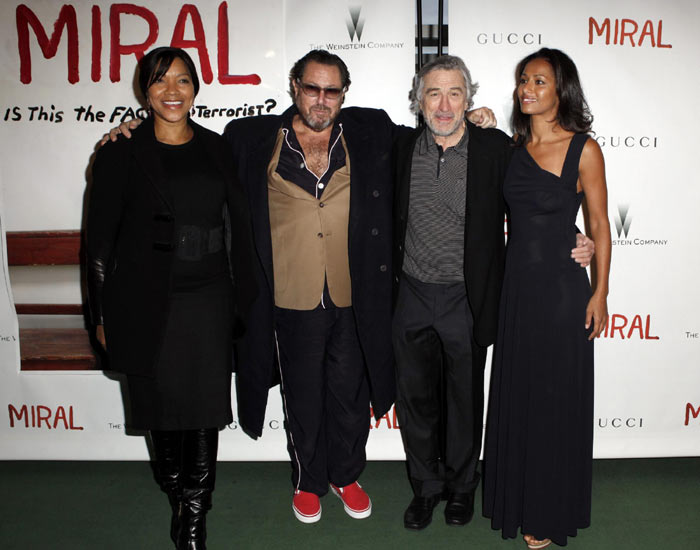 Robert De Niro ,Sean Penn and other celebs at the premiere of 