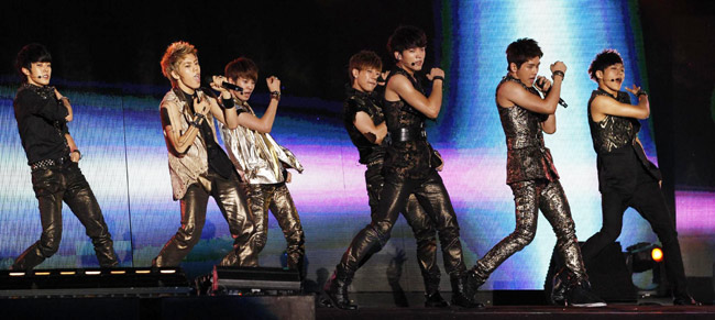 K-pop musicians attend joint concert to expand 'the Korean wave'