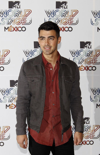 Joe Jonas poses during a photocall in Mexico City