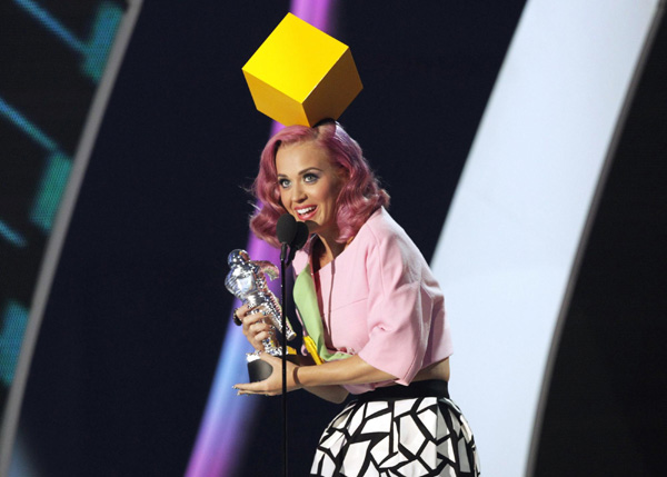 Gaga and Perry win big at 2011 MTV Video Music Awards