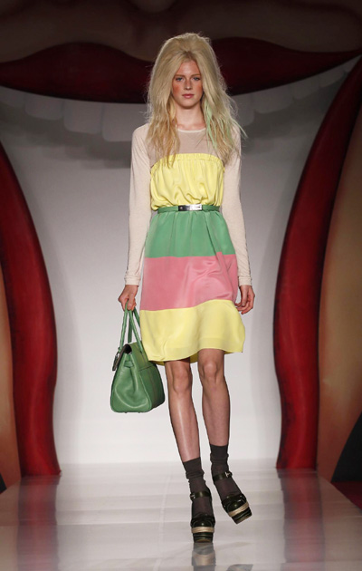 Kate Moss attends Mulberry 2012 Spring/Summer collection