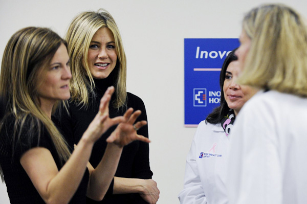 Aniston attends screening of Lifetime Original movie 'Five'