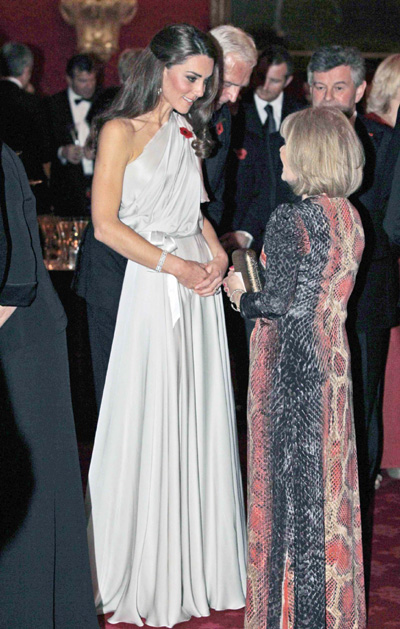 William and Catherine receive guests in London