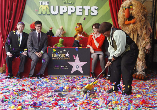 'The Muppets' gets Hollywood fame star
