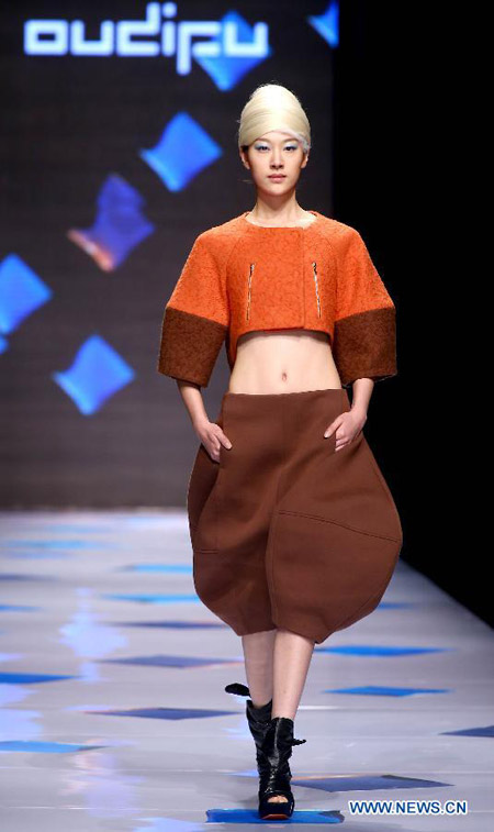 China Fashion Week kicks off in Beijing