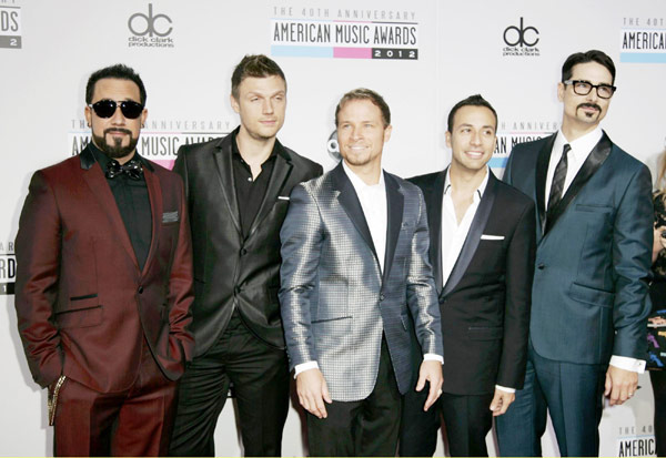 Celebrities arrive at American Music Awards