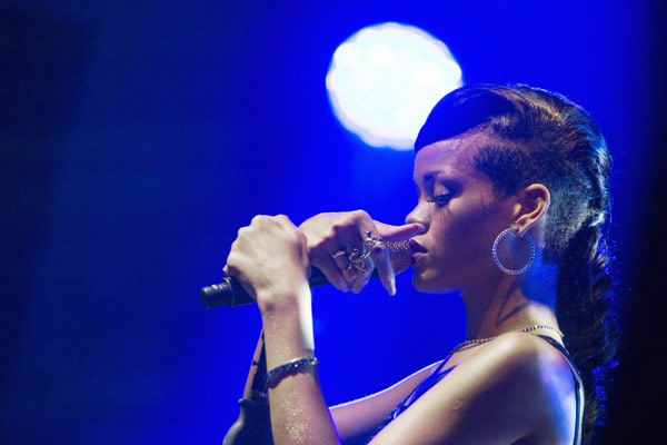 Rihanna promotes latest album