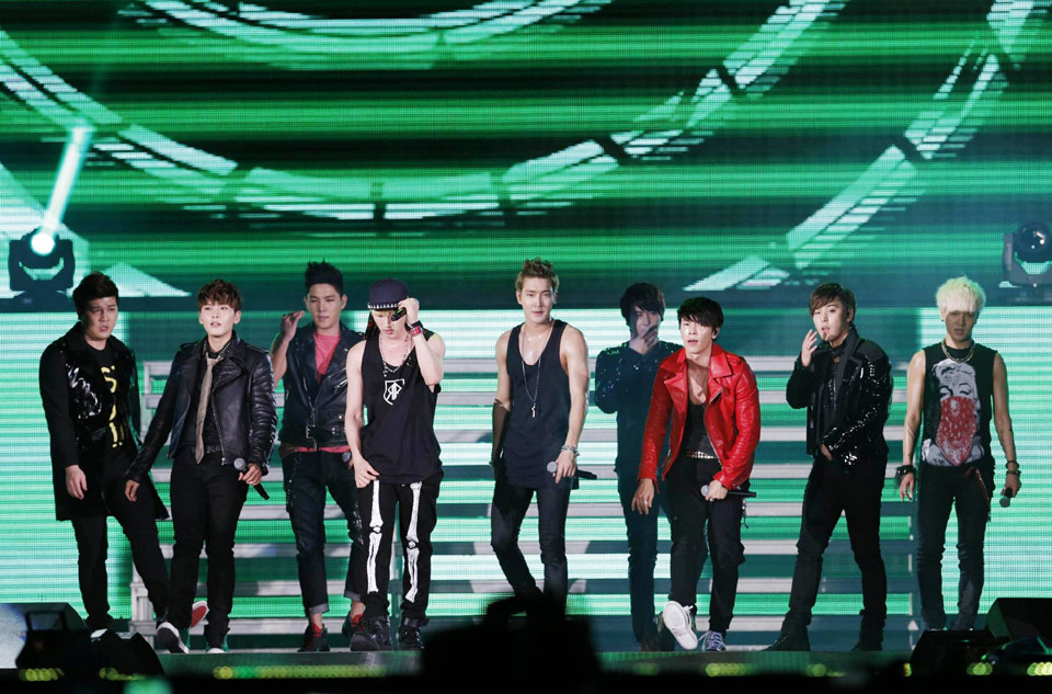 27th Golden Disk Awards held in South Korea