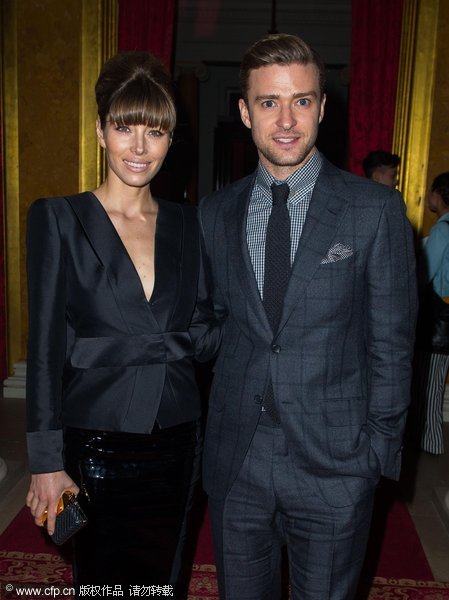 Star Tracks in February