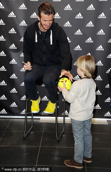 Star Tracks in February