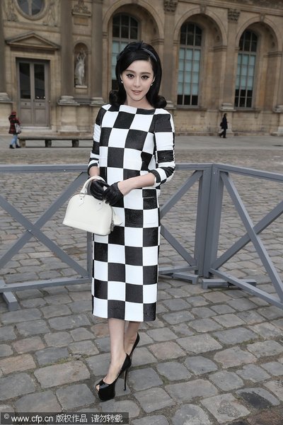 Star Tracks in March