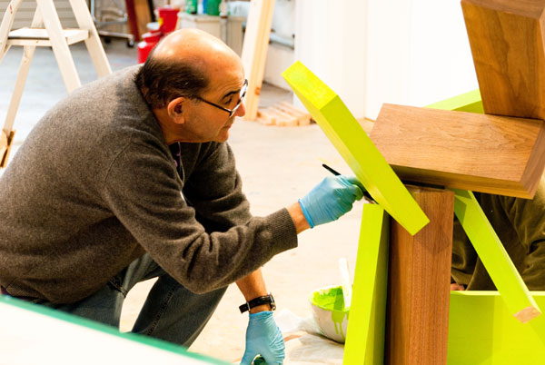 Bird-like sculpture hits Guagnzhou