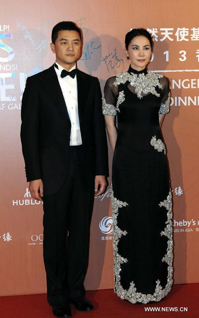 Stars attend Gala Dinner of SmileAngel Foundation in HK