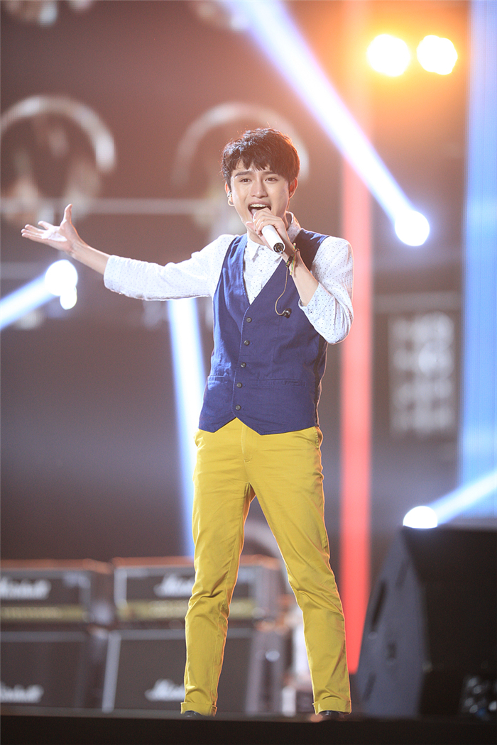 Singers perform at Tianjin int'l music festival