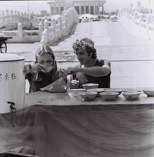 100 photographers' focus on China - Society