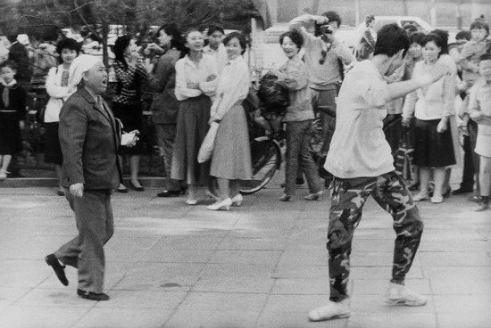 100 photographers' focus on China - Culture