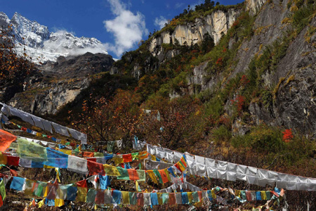 A view of the scenery at Yubeng village