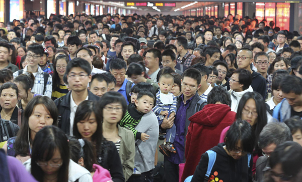 Another travel peak as holidays draw to an end 