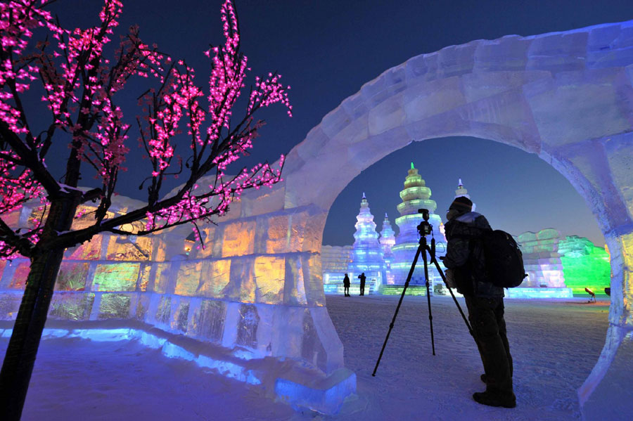 29th Harbin International Ice and Snow Festival Harbin Int'l Ice and Snow Festival kicks off