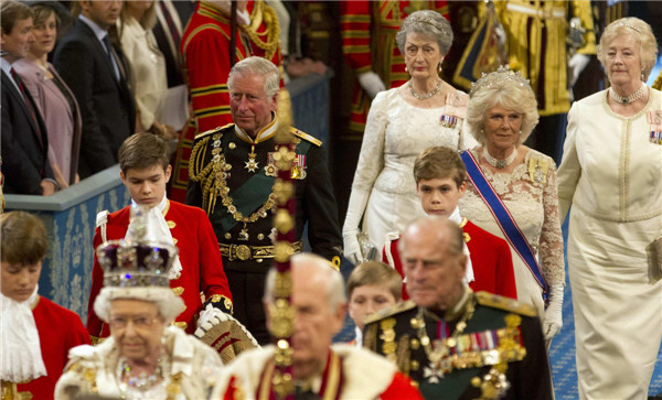 Britain's Queen Elizabeth delivers her speech in the House of Lords, during the State Opening of Parliament at the Palace of Westminster in London May 8, 2013. Queen Elizabeth opens Parliament