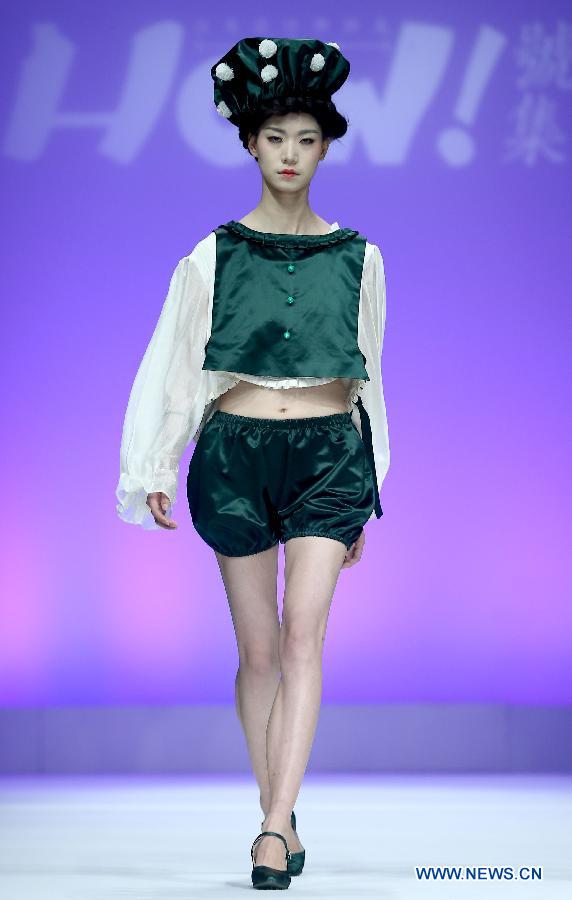 Salon Collection show at China Fashion Week