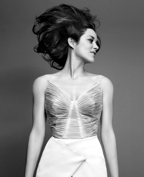 Marion Cotillard poses for new Lady Dior ads