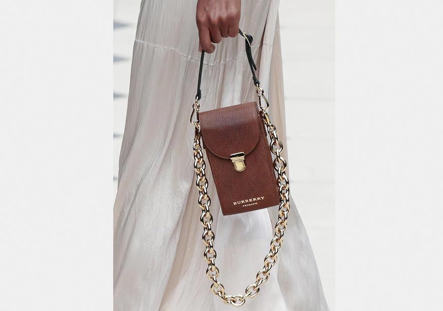 LFW: Burberry Prorsum Spring/Summer 2016 collection