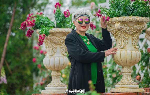 Chic grannies turn heads on Longhu Mountain