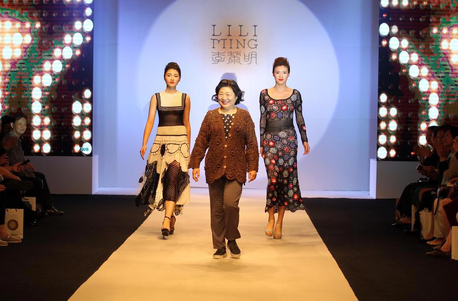 Hand-knitted creations by Li Liming