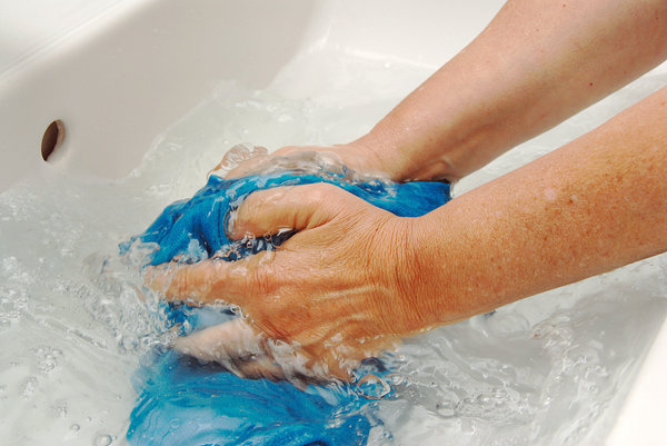 Ten things you should know about cashmere before you buy