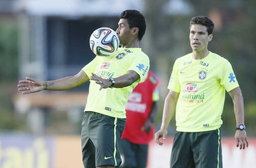 巴西隊長恢復(fù)參加合練 內(nèi)馬爾等人水中訓練