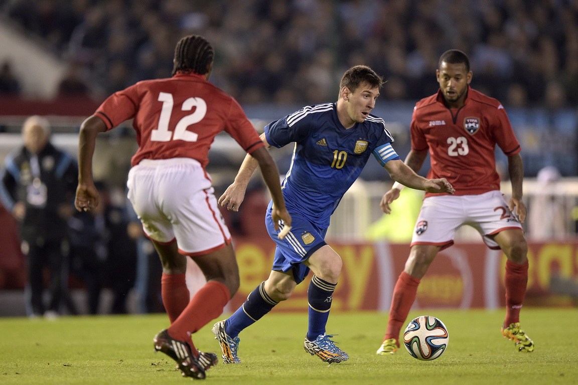 阿根廷熱身3-0 梅西遭嚴防